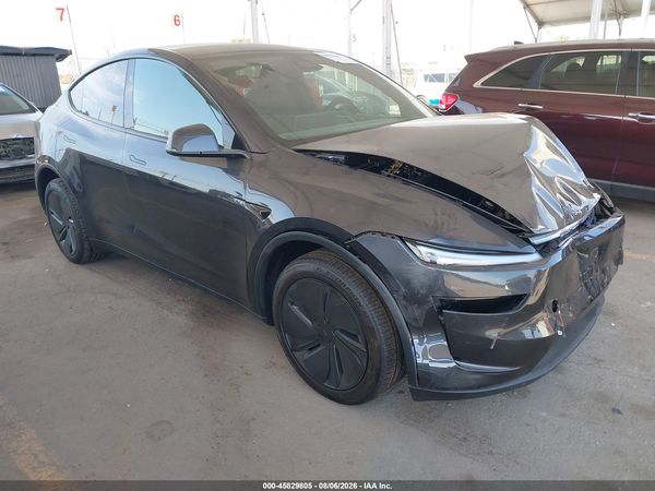 2026 TESLA MODEL Y