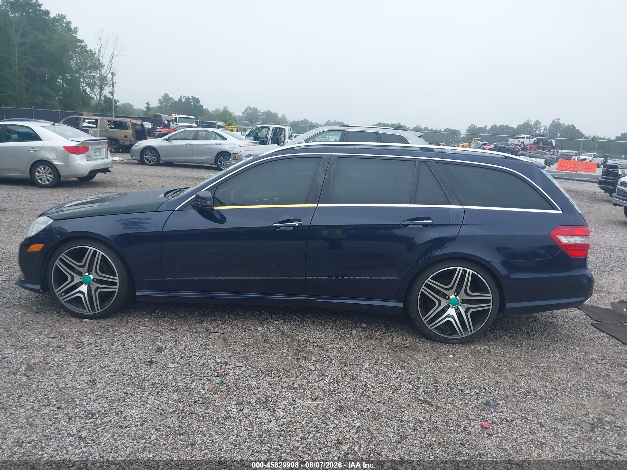 2013 MERCEDES-BENZ E 350 4MATIC