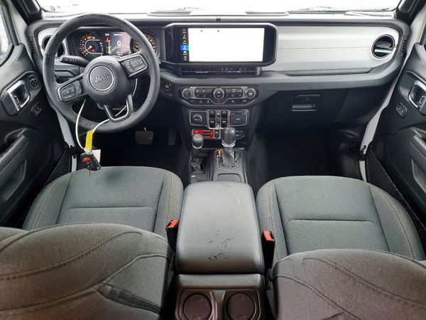 2025 JEEP WRANGLER