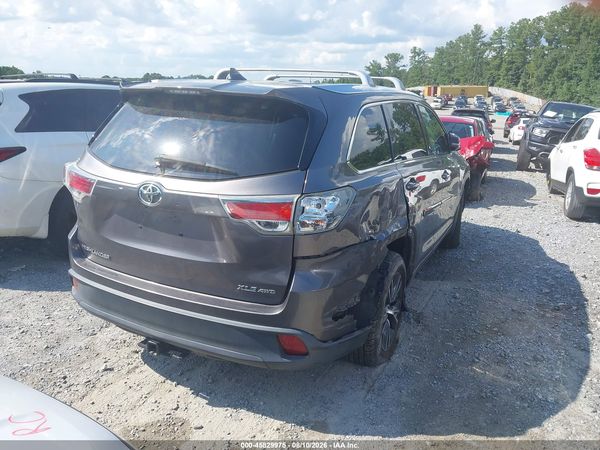 2016 TOYOTA HIGHLANDER XLE V6