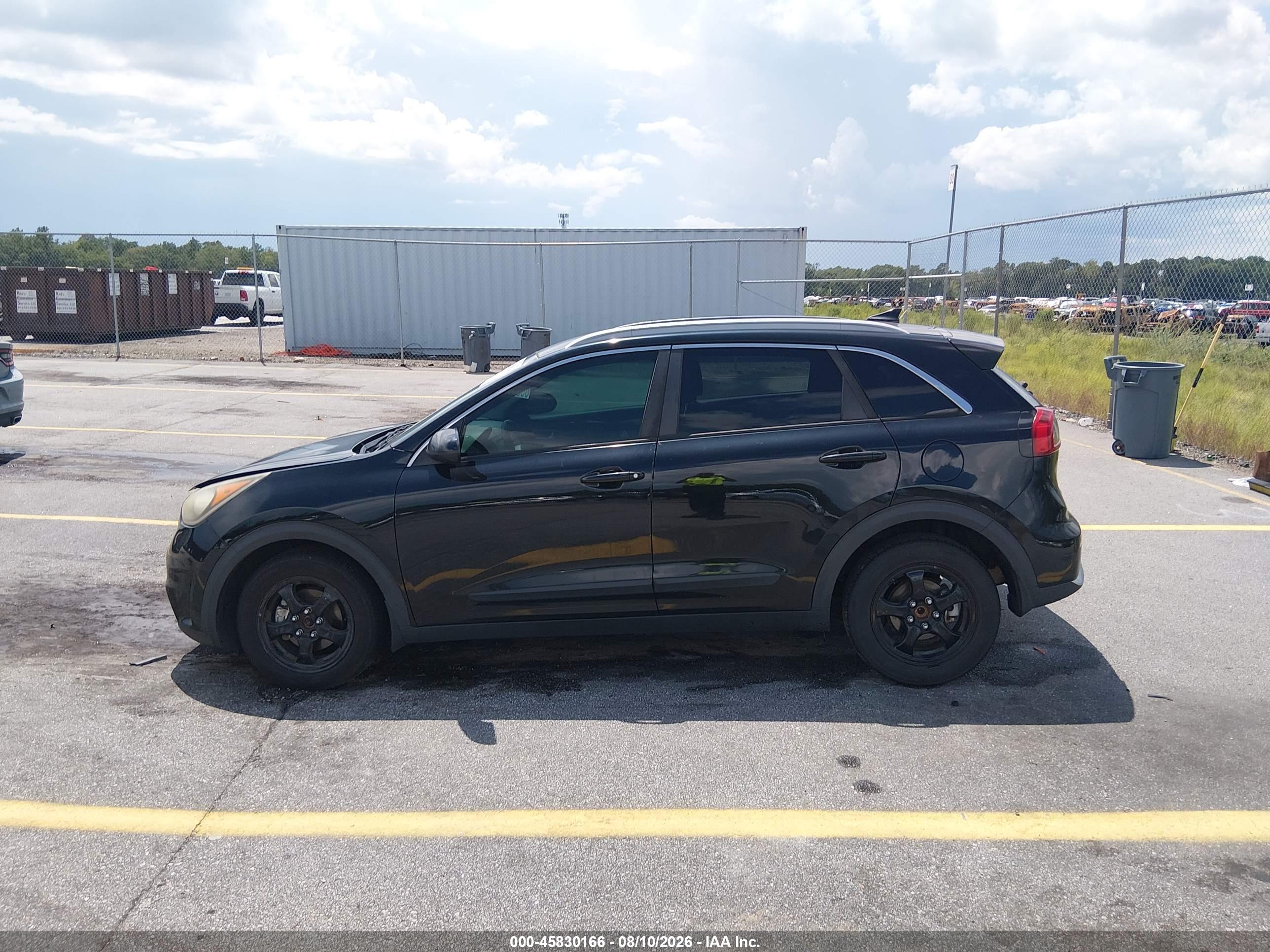 2019 KIA NIRO LX