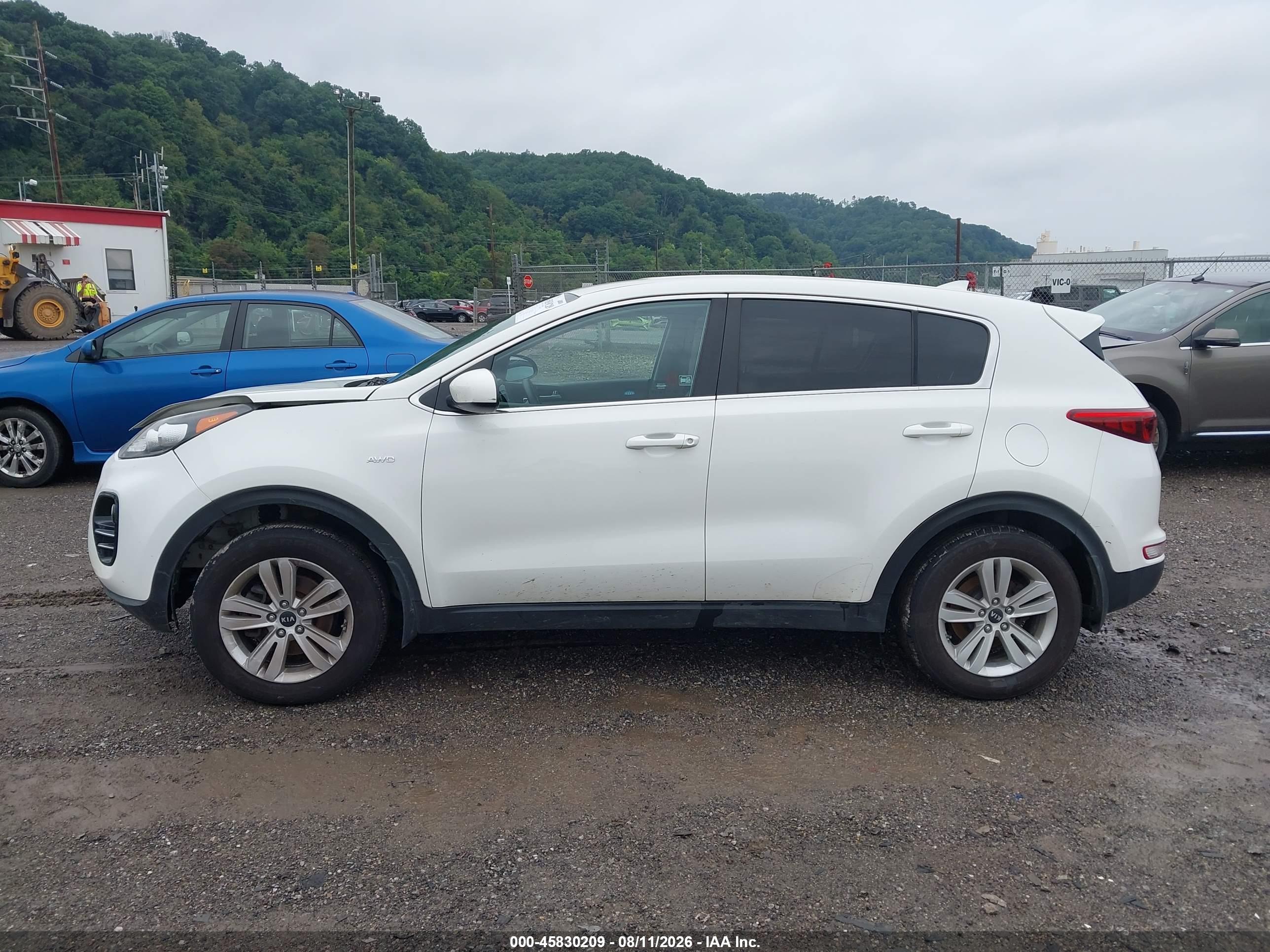 2018 KIA SPORTAGE LX