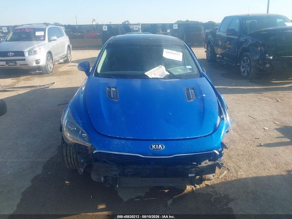2019 KIA STINGER Base
