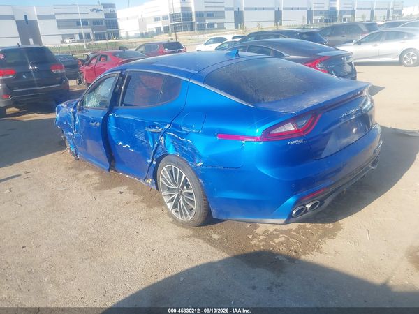2019 KIA STINGER Base