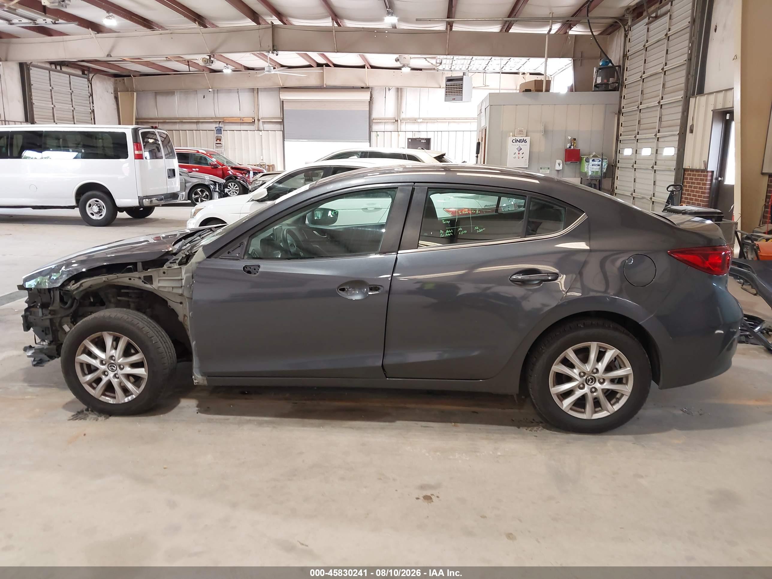 2016 MAZDA MAZDA3 I SPORT