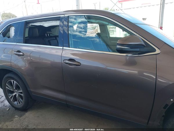 2019 TOYOTA HIGHLANDER LE PLUS