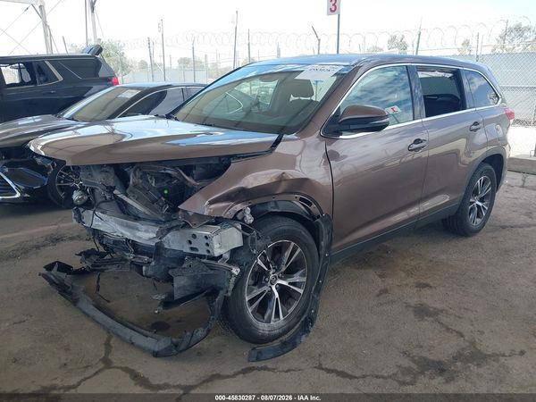 2019 TOYOTA HIGHLANDER LE PLUS