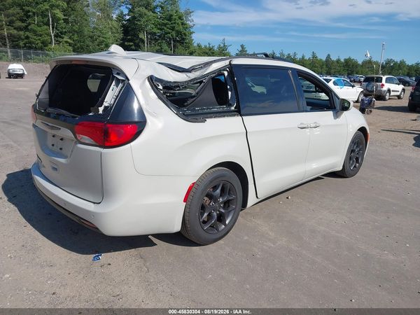 2020 CHRYSLER PACIFICA TOURING L