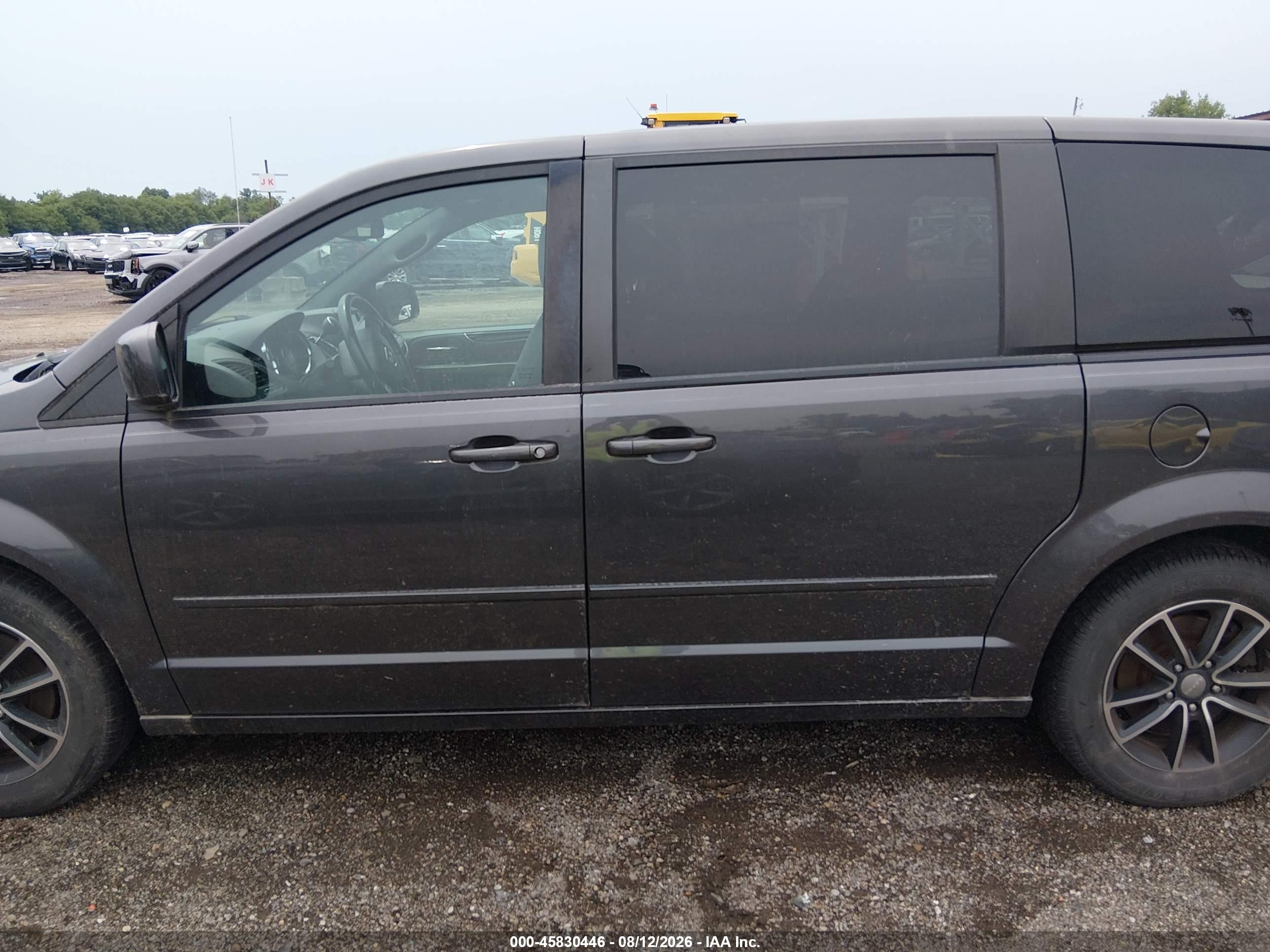 2017 DODGE GRAND CARAVAN SXT