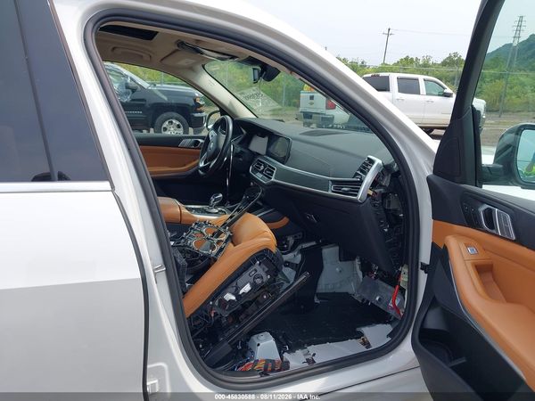 2021 BMW X7 XDRIVE40I