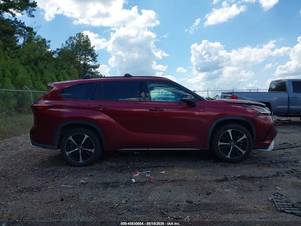 2021 TOYOTA HIGHLANDER XSE