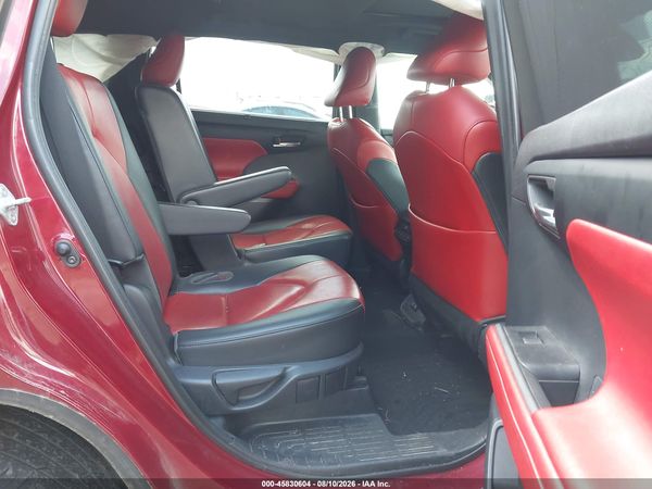 2021 TOYOTA HIGHLANDER XSE