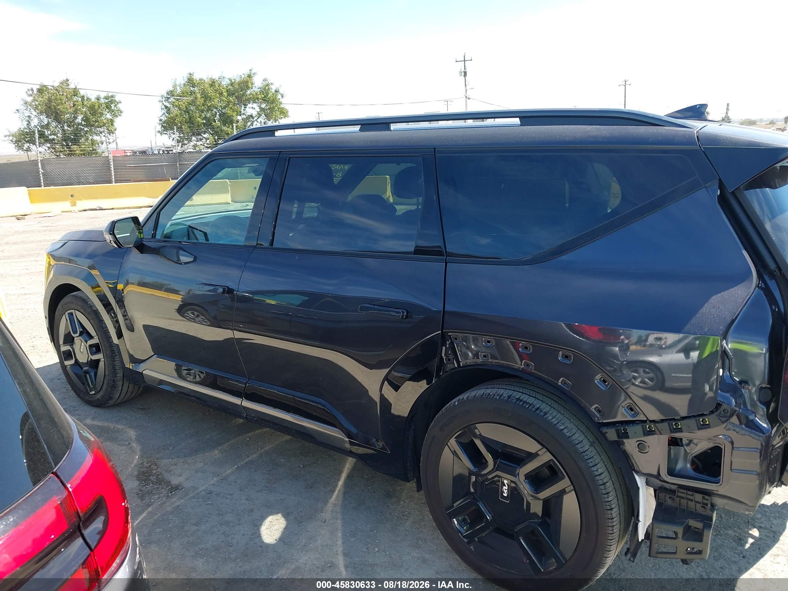 2026 KIA EV9 GT-LINE