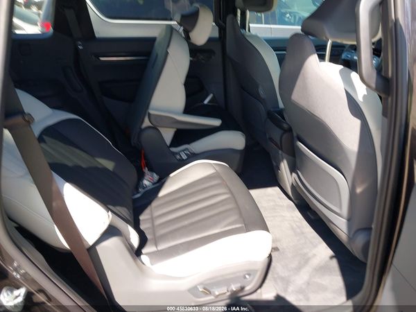 2026 KIA EV9 GT-LINE