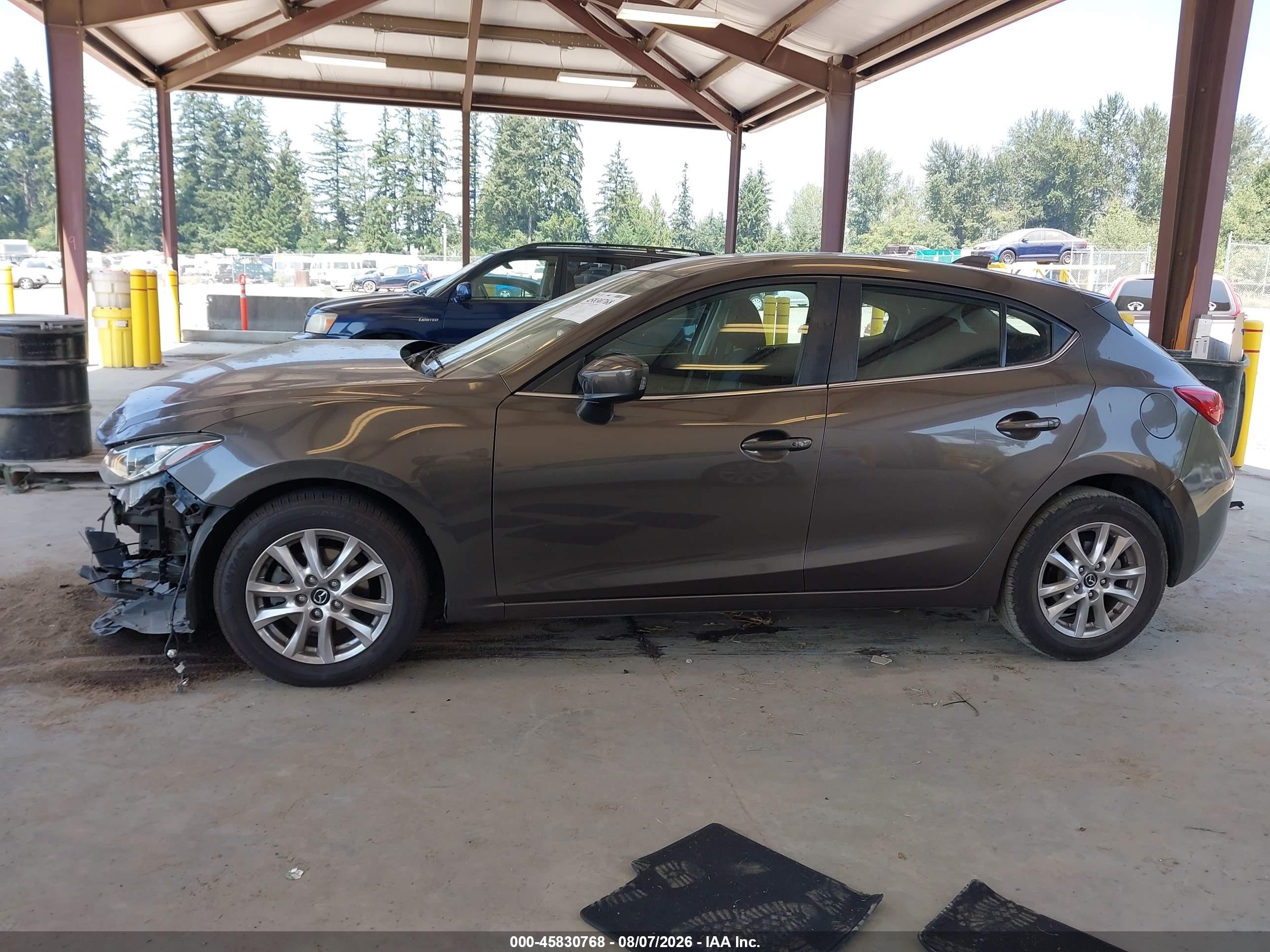 2016 MAZDA MAZDA3 I TOURING