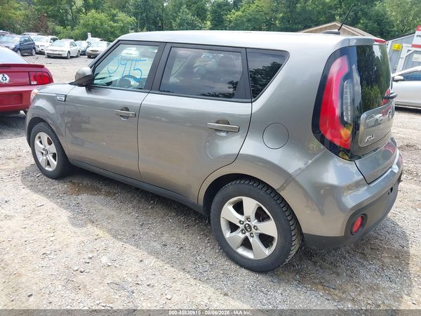 2018 KIA SOUL Base