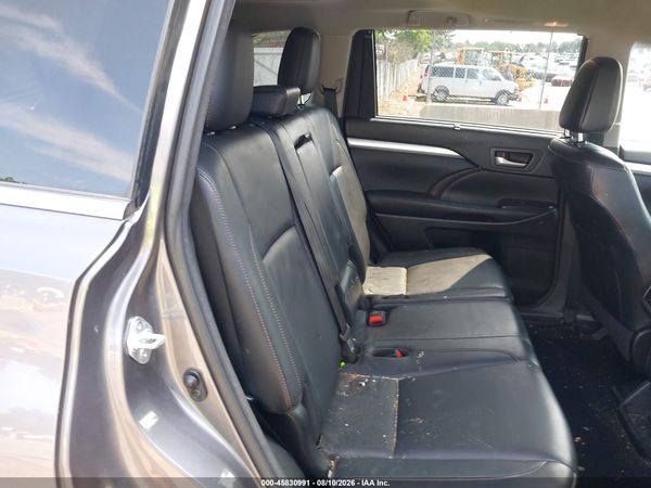 2017 TOYOTA HIGHLANDER XLE