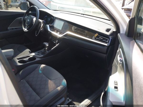 2021 KIA NIRO LX