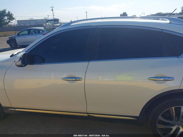 2016 INFINITI QX50