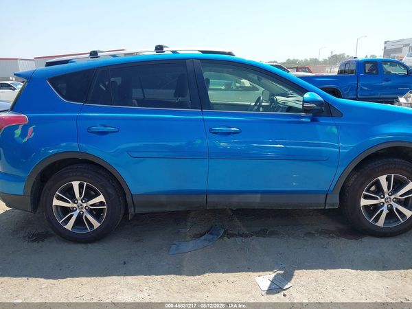 2016 TOYOTA RAV4 XLE