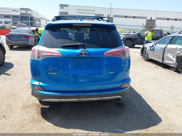 2016 TOYOTA RAV4 XLE