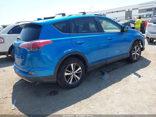 2016 TOYOTA RAV4 XLE