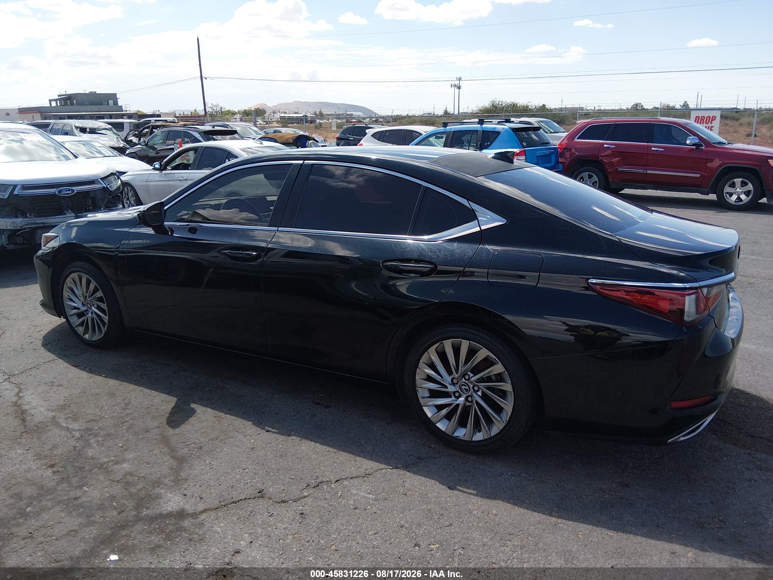 2019 LEXUS ES 350 ULTRA LUXURY