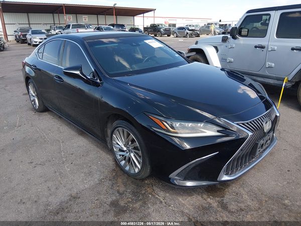 2019 LEXUS ES 350 ULTRA LUXURY