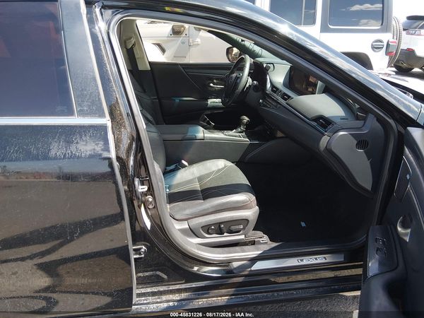2019 LEXUS ES 350 ULTRA LUXURY