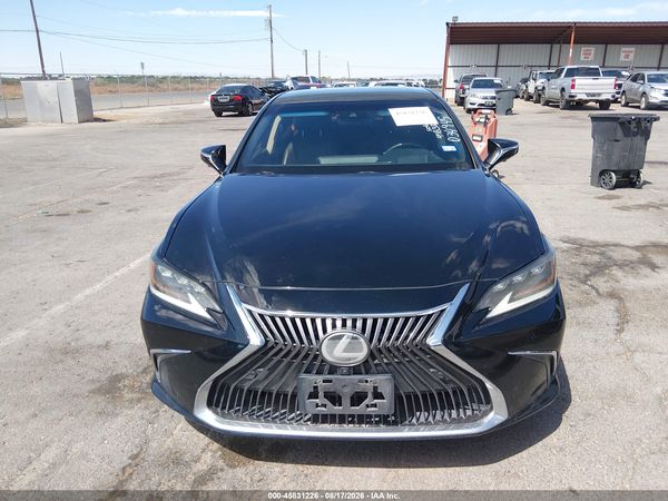 2019 LEXUS ES 350 ULTRA LUXURY