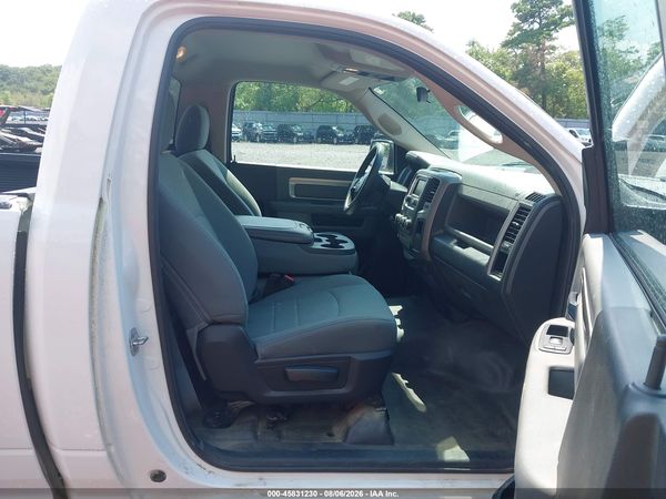 2018 RAM 1500 TRADESMAN  4X2 8' BOX