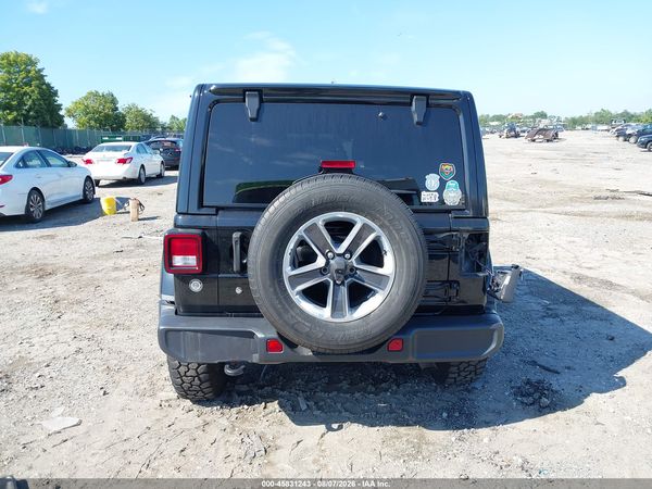 2018 JEEP WRANGLER UNLIMITED SAHARA 4X4