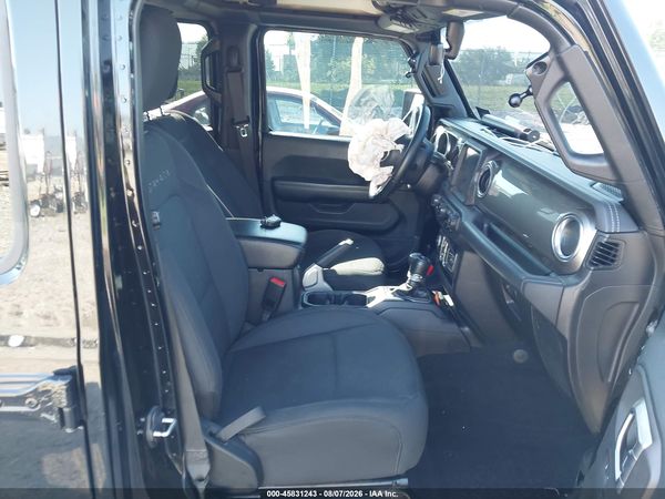 2018 JEEP WRANGLER UNLIMITED SAHARA 4X4