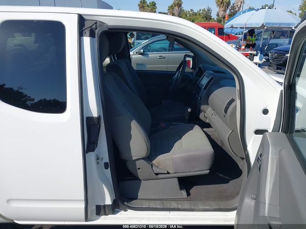 2019 NISSAN FRONTIER S — I5