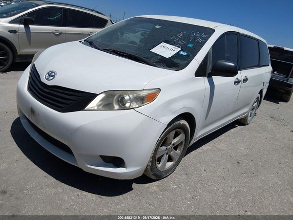 2014 TOYOTA SIENNA L V6 7 PASSENGER