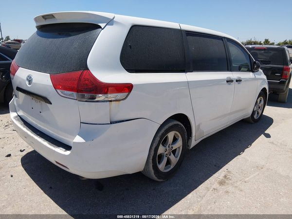 2014 TOYOTA SIENNA L V6 7 PASSENGER