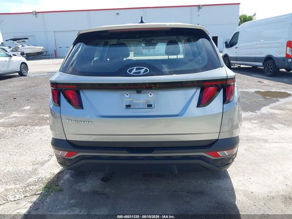 2024 HYUNDAI TUCSON SE