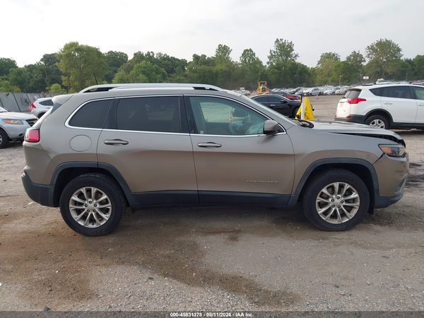 2019 JEEP CHEROKEE LATITUDE 4X4