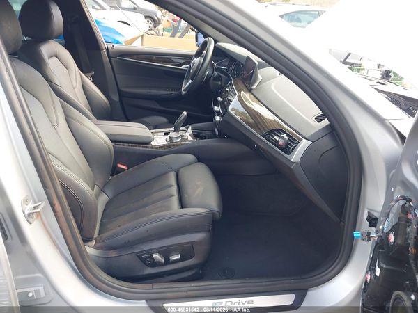 2019 BMW 530E IPERFORMANCE