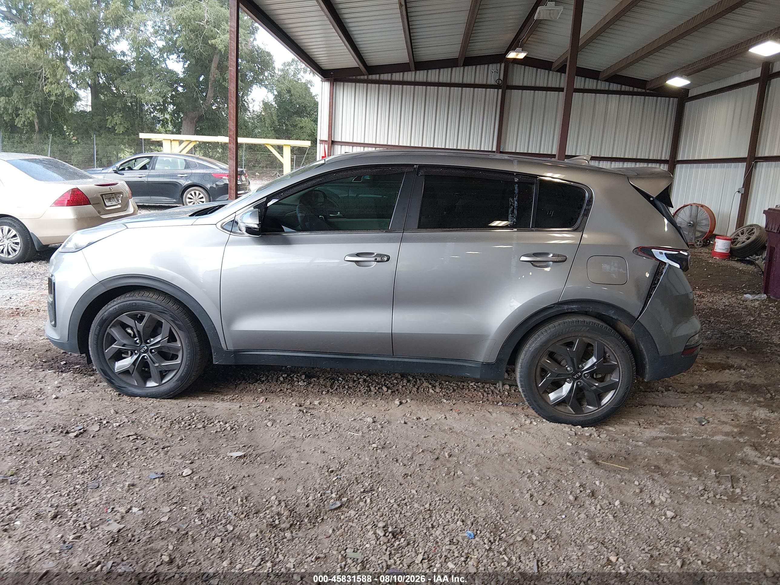 2022 KIA SPORTAGE LX