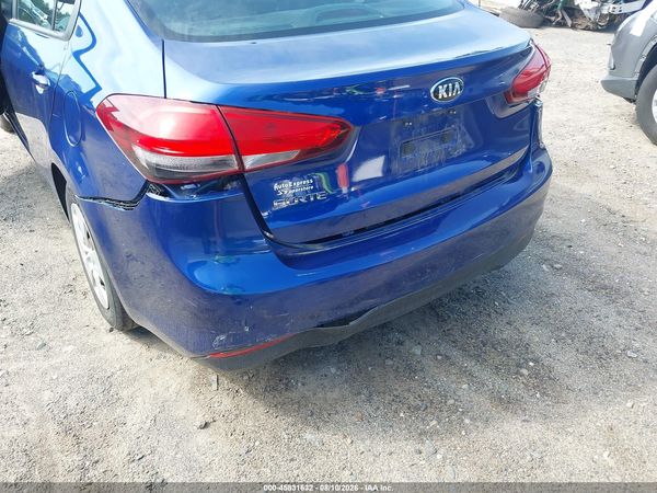 2017 KIA FORTE LX