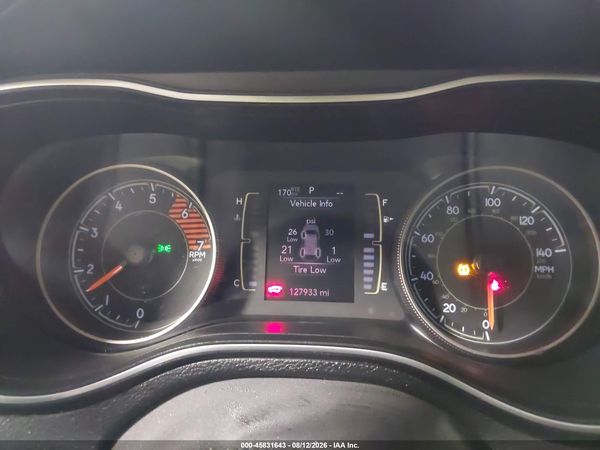 2019 JEEP CHEROKEE LATITUDE PLUS 4X4