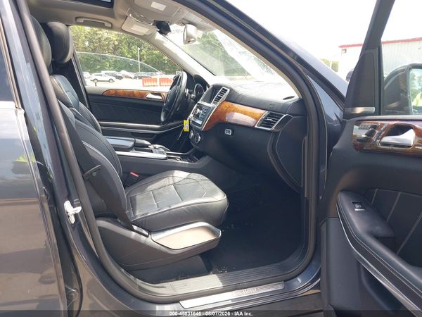 2014 MERCEDES-BENZ GL 550 4MATIC
