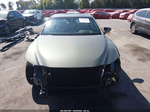 2024 LEXUS ES 300H 300h Premium
