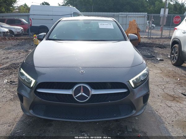 2019 MERCEDES-BENZ A 220 A220