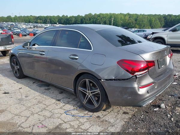 2019 MERCEDES-BENZ A 220 A220