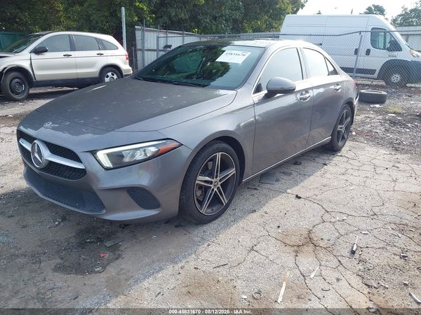 2019 MERCEDES-BENZ A 220 A220
