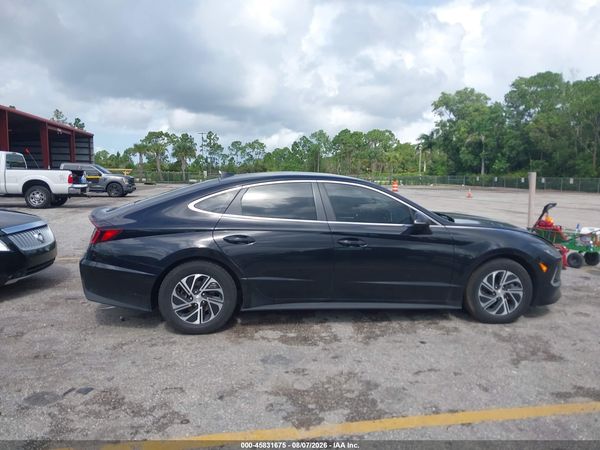 2022 HYUNDAI SONATA HYBRID BLUE