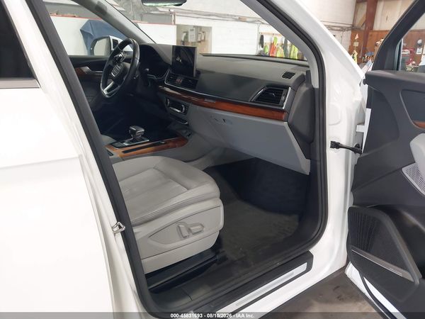 2021 AUDI Q5