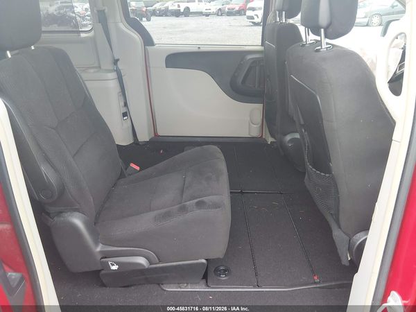 2012 DODGE GRAND CARAVAN CREW — I8